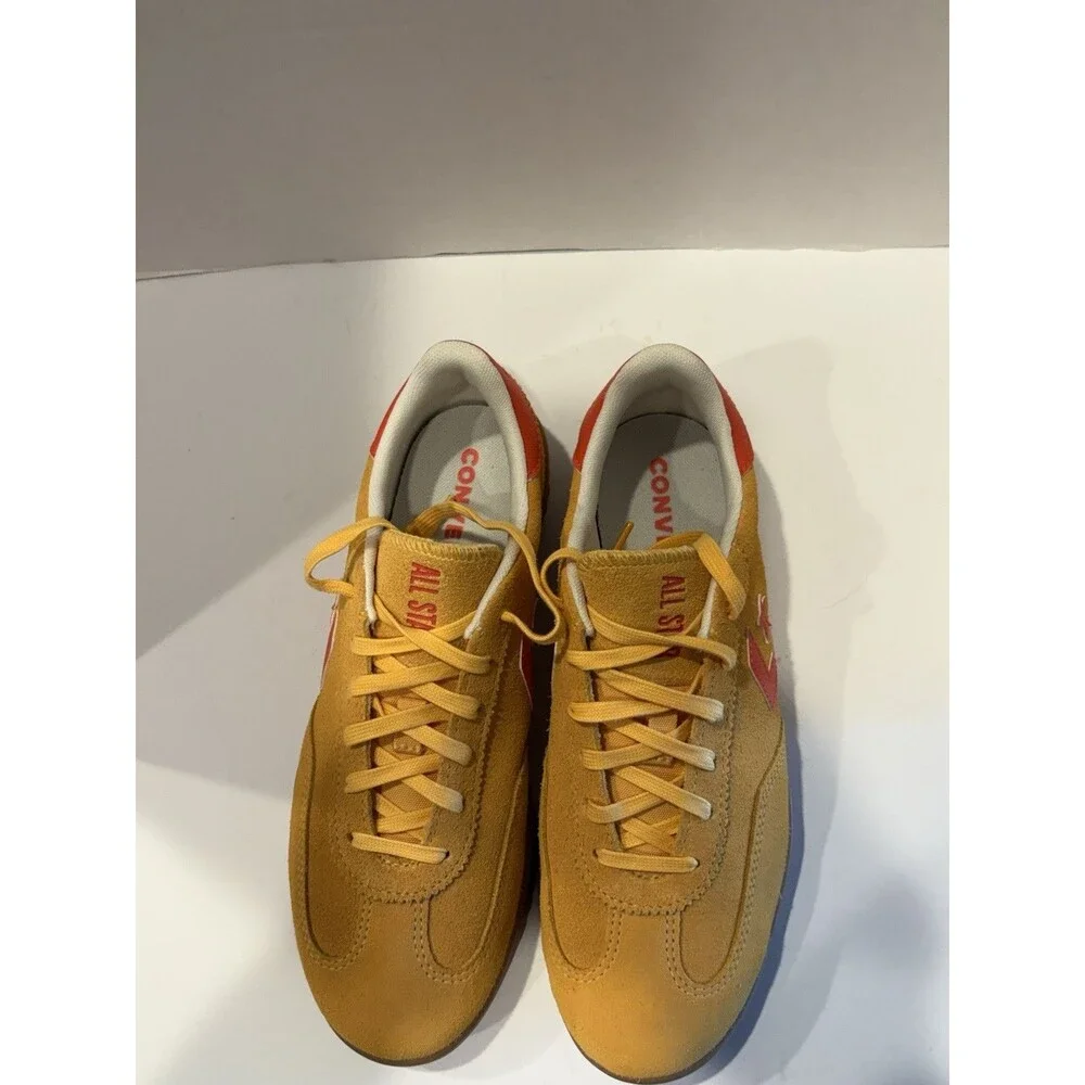 Converse Run Star Trainer Electrolights Vermillion Red Men 7.5 Woman 9